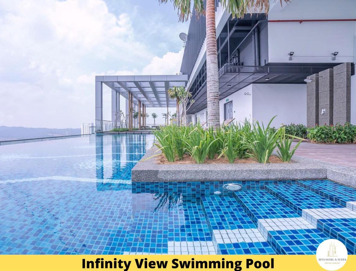 Revo Hotel & Suites Kuala Lumpur Bukit Jalil By The Cynefin Exteriör bild